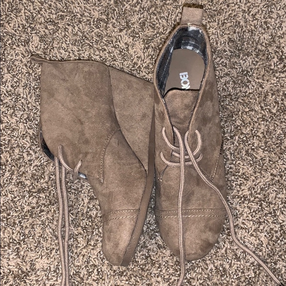Wedged booties
